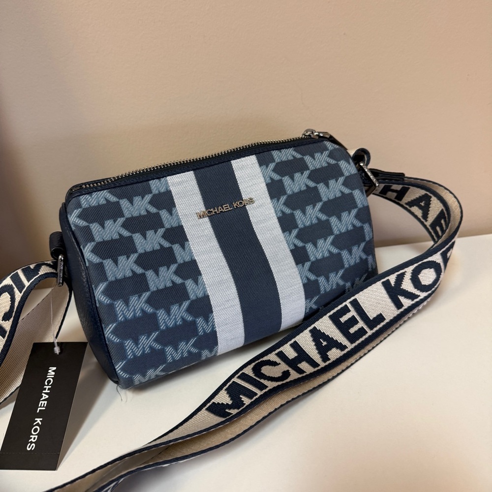 Michael Kors Cooper navy multi